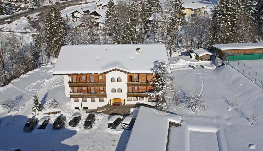 Hotel Der Waldhof Scheffau am Wilden Kaiser Exterior foto