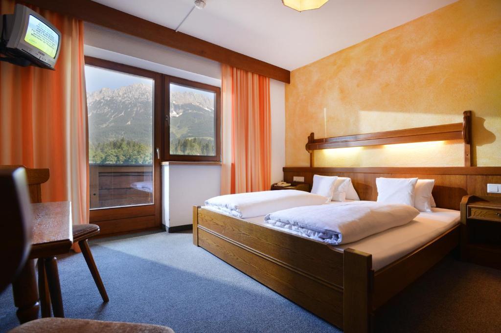 Hotel Der Waldhof Scheffau am Wilden Kaiser Habitación foto
